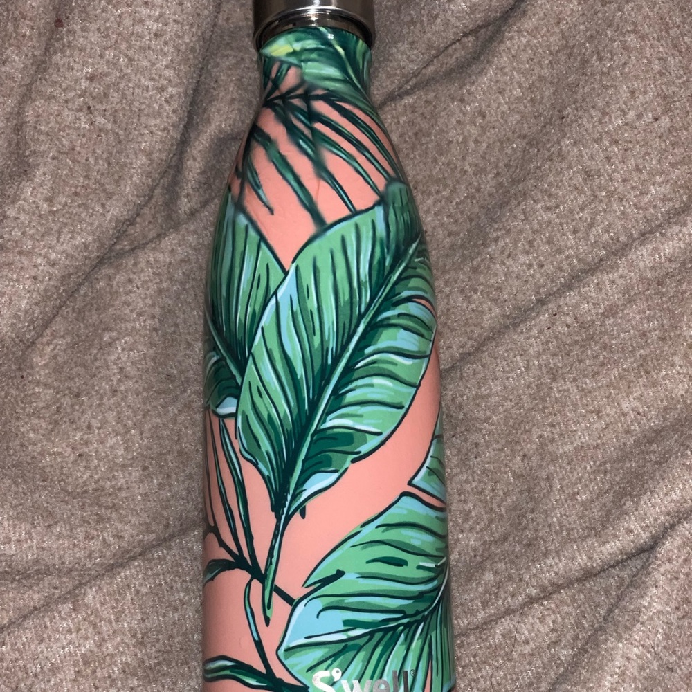 Swell tropical water bottle 25oz